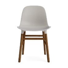 Billede af Normann Copenhagen Form Stol SH: 44cm - Valnød/Varm Grå