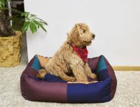 Billede af HAY Dogs Bed Large 30x75x96 cm - Burgundy/Green FORUDBESTIL: START AUGUST 2024