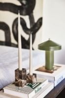 Billede af OYOY Hatto Portable Table Lamp H: 24,5 cm - Olive