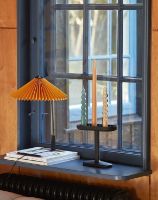 Billede af HAY Matin Table Lamp 300 Ø: 30 cm - Peach/Polished Brass