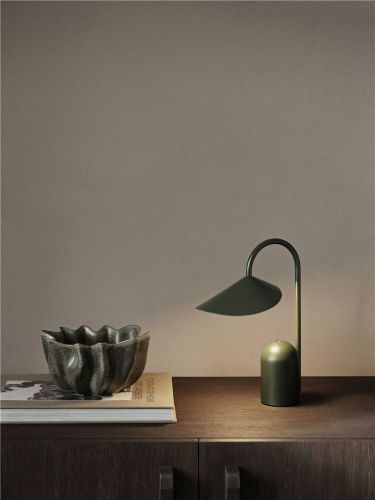 Ferm Living Arum Portable Lamp H: 30 cm - Grass Green
