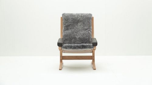 LK Hjelle Siesta Ovis Lænestol Høj Med Armlæn - Nature/Sheepskin Scandinavian Grey