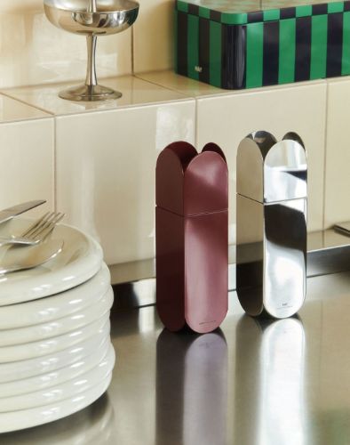 HAY Arcs Salt & Pepper Grinder H: 17 cm - Burgundy