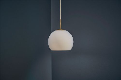 Frandsen Ball Pendant Ø18 cm - Opal White 