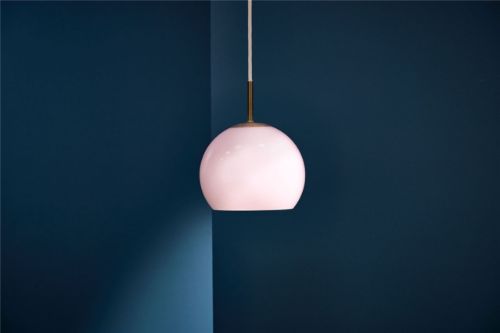 Frandsen Ball Pendant Ø18 cm - Light Pink 
