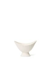 Billede af Ferm Living Fountain Bowl Large H: 19 cm - Off-White  FORUDBESTIL: MIDT JULI 2024