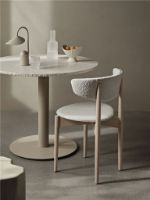 Billede af Ferm Living Mineral Dining Table Ø: 90 cm - Bianco Curia/Cashmere