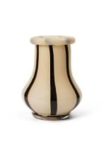 Billede af Ferm Living Riban Vase Medium H: 19 cm - Glass/Cream FORUDBESTIL: START AUGUST 2024
