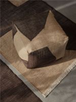 Billede af Ferm Living Forene Square Pouf H: 60 cm - Tan/Chocolate