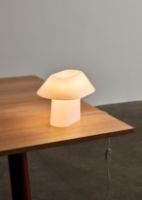 Billede af HAY Drome Table Lamp H: 22 cm - White Opal Acrylic