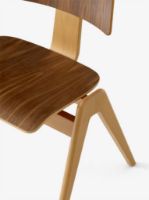 Billede af &Tradition Daystak RD1 Side Chair - Beech & Walnut