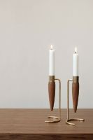 Billede af Audo Copenhagen Umanoff Candle Holder H: 20,1 cm - Polished Brass/Walnut