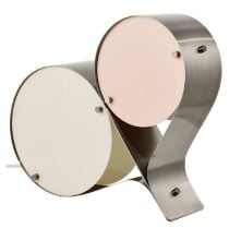 Billede af GUBI Coppia Table Lamp - Bronze Steel/Ivory & Blush