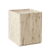 Billede af GUBI Pietra Side Table 33x33x40 cm - Neutral White Travertine