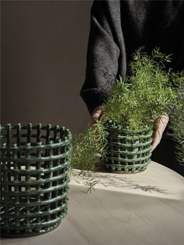 Ferm Living Ceramic Basket Small Ø: 16 cm - Emerald Green 