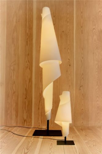 Parachilna Talla 3 Bordlampe H: 72 cm - Hvid
