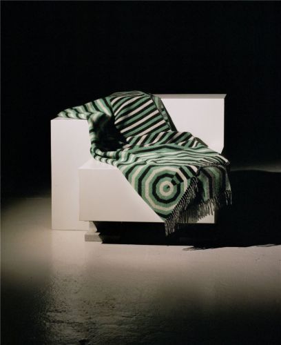 raawii Patch Blanket 150x200 cm - Leaf/Egg/Jet  