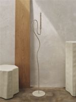 Billede af Ferm Living Valse Floor Candle Holder H: 113,7 cm - Cashmere