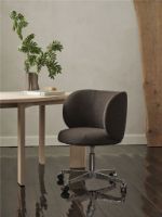 Billede af Ferm Living Rico Dining Chair H: 80 cm - Bouclé/Dark Brown