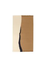 Billede af Ferm Living Soil Kelim Rug 140x200 cm - Dark Sand/Off-white