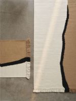 Billede af Ferm Living Soil Kelim Rug 70x180 cm - Dark Sand/Off-white