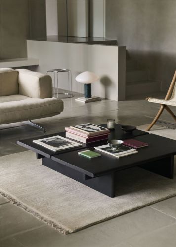 &Tradition Ita Coffee Table OS4 110x110  cm - Dark Stained Oak 