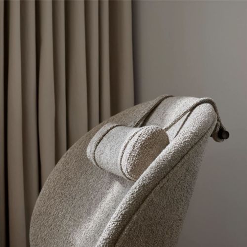 Vipp 468 Lodge Neck Rest for Lodge Lounge Chair L: 40,5 cm - 03 Light Grey