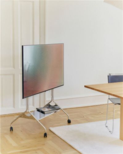 Pedestal Pipe Moon Rollin' Tall TV Stativ 121x78 cm - Chrome