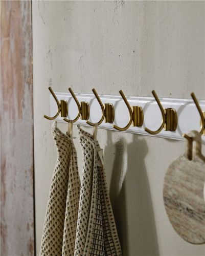 Nordal Edgy Knagerække m. 6 Knager L: 60 cm - Brass/Hvid