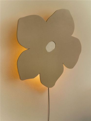 Ferm Living Poesie Væglampe B: 37 cm - Eg/Cashmere
