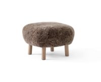 Billede af &Tradition Little Petra ATD1 Pouf H: 37 cm - White Oiled Oak/Sheepskin Sahara