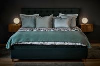 Billede af Le Klint 375 Limited Edition Green Classic Bordlampe Small H: 25 cm - Papirskærm/Grøn Eg (KUN I BUTIK)