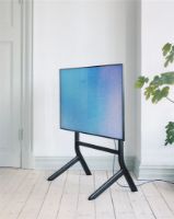Billede af Pedestal Wood Hopper TV Stativ 110x78 cm - Black Oak