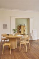 Billede af Skovby SM33 Spisebord inkl. 3 stk. Tillægsplader Ø: 123-149 cm - Lakeret Eg
