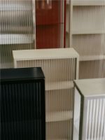 Billede af Ferm Living Haze Wall Cabinet 35x100 cm - Powder Coated Iron/Cashmere