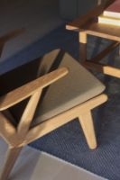 Billede af FDB Møbler J53 Lænestol H:77,6 cm - Olieret Eg/61230 Taupe