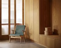 Billede af FDB Møbler J53 Lænestol H:77,6 cm - Olieret Eg/32 MLF Green 