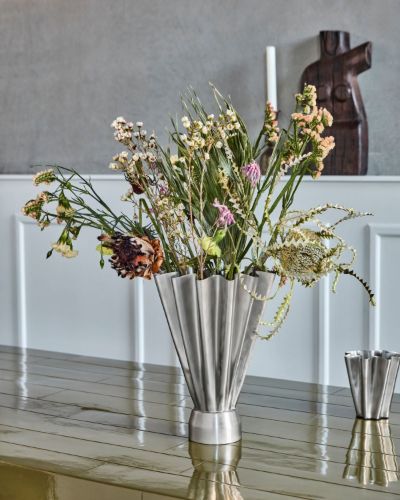 House Doctor Flood vase H: 33 cm - Jern/Sølv