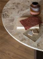 Billede af Audo Copenhagen Androgyne Dining Table Ø: 120 cm - Natural Oak/Grey Galaxy Marble