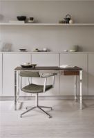 Billede af Vipp 430 Studio Desk Drawer 29x56 cm - Aluminium/Valnød
