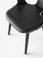 Billede af &Tradition SK2 In Between Chair - Black Lacquered Oak/Black Noble Aniline Leather