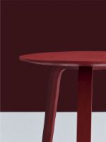 Billede af Hay Bella Coffee Table Ø: 45 cm - Tile Red Water Based Lacquered Oak