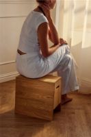 Billede af Andersen Furniture Plinth Stool H: 45 cm - Mat Lakeret Egetræ