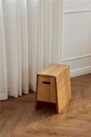 Billede af Andersen Furniture Plinth Stool H: 45 cm - Mat Lakeret Egetræ