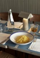 Billede af &Tradition Caret MF1 Portable Lamp H: 22 cm - Silk Grey