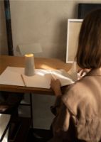 Billede af &Tradition Caret MF1 Portable Lamp H: 22 cm - Silk Grey