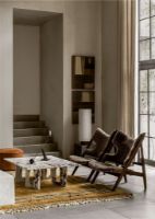 Billede af Audo Copenhagen Knitting Lounge Chair Sheepskin - Walnut/Nature