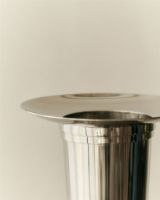 Billede af Louise Roe Fountain Vase #01 H: 30 cm - Poleret Rustfrit Stål