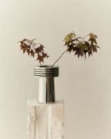 Billede af Louise Roe Fountain Vase #03 H: 30 cm - Poleret Rustfrit Stål