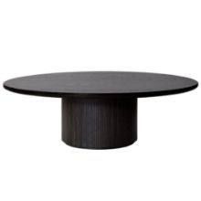 Billede af GUBI Moon Coffee Table Ø: 150 cm - Brown/Black Stained Oak
